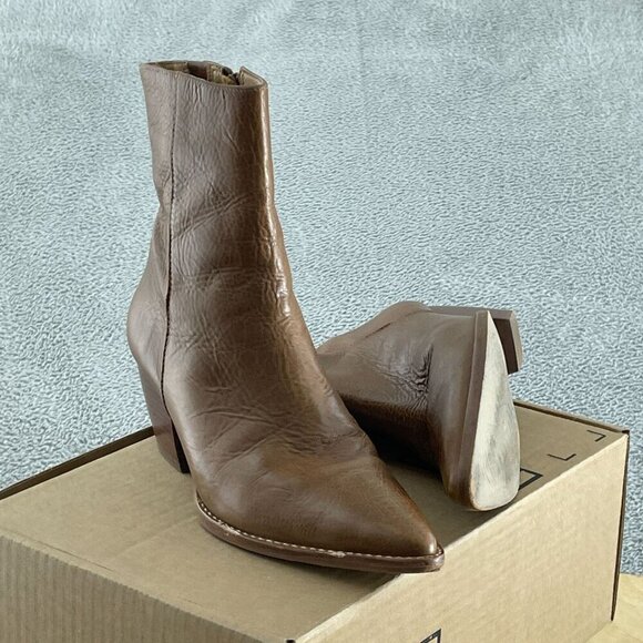 Matisse Women's Leather Ankle Bootie Boot, Caramel, 6 S146 - Picture 2 of 7